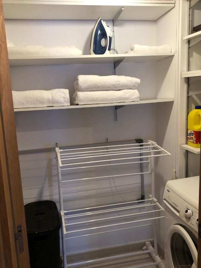 Apartment En 4 Centrico Con Parking Ribeira